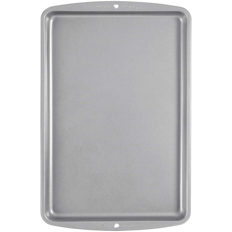 http://www.thelittlebittsshop.com/cdn/shop/products/2105-967-Wilton-Recipe-Right-Non-Stick-Cookie-Sheet-1525-x-1025-Inch-M.jpg?v=1695336338